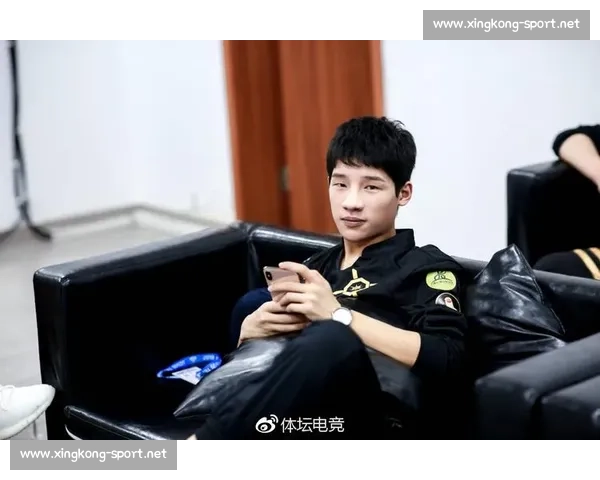 从青涩少年到电竞之巅，他登上了越南冠军榜！